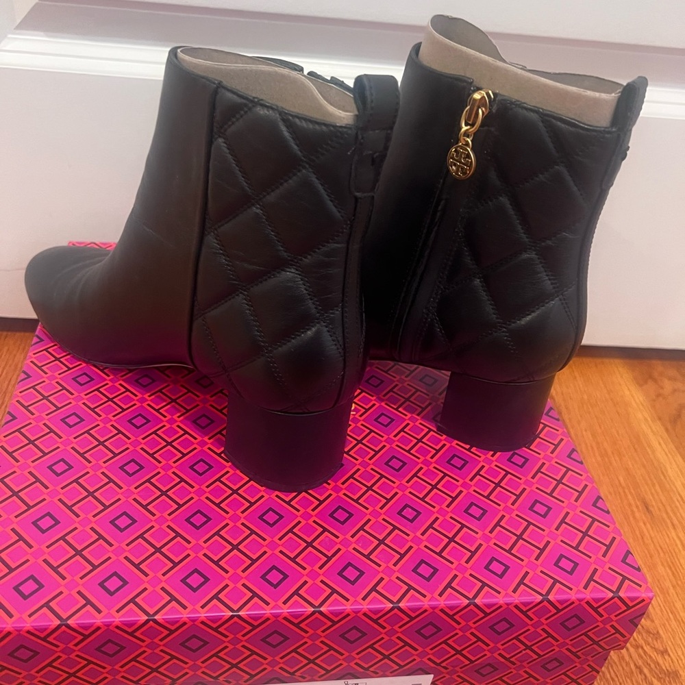 Tory Burch | Mini Benton | Quilted Bootie | Black | Size 7.5